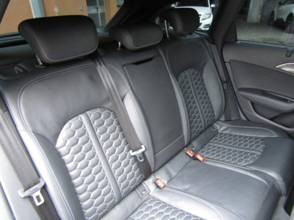 Audi RS 6 Avant 6 4.0 TFSI quattro tiptronic (19)