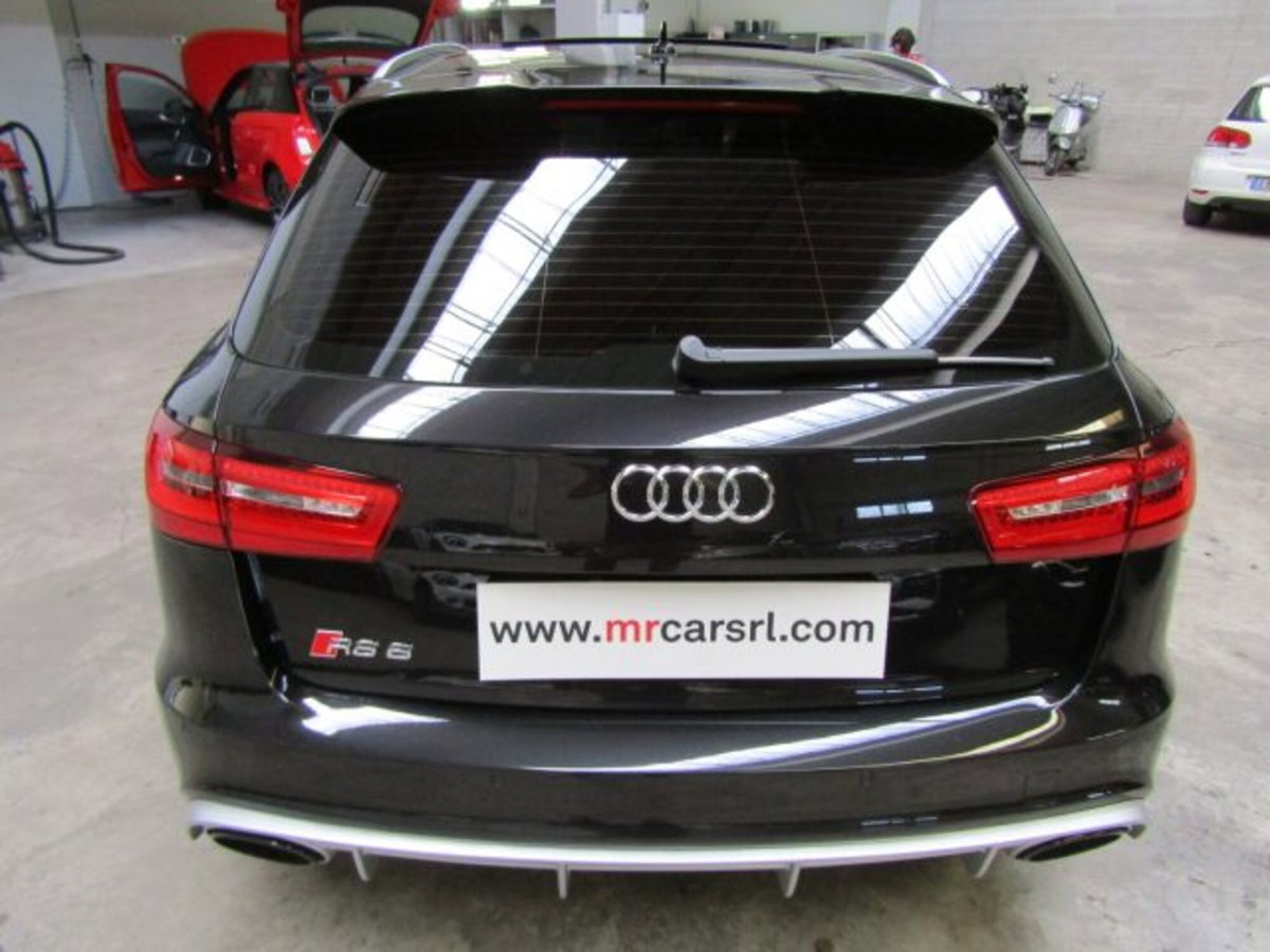 Audi RS 6 Avant 6 4.0 TFSI quattro tiptronic (6)