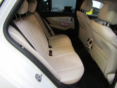 Mercedes-Benz Classe E Station Wagon 220 d 4Matic Auto Premium Plus (13)