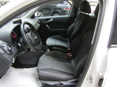 Audi A1 Sportback 1.4 TDI (9)