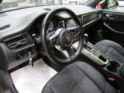 Porsche Macan 2.0 (12)