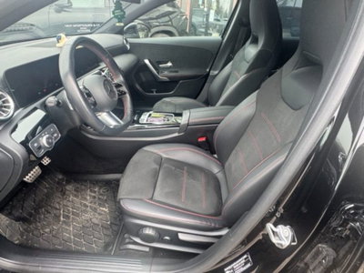 Mercedes-Benz Classe A Sedan 180 d AMG Line Premium Plus auto (12)