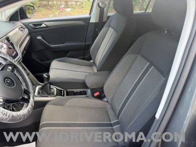 Volkswagen T-Roc 1.0 TSI Style (8)