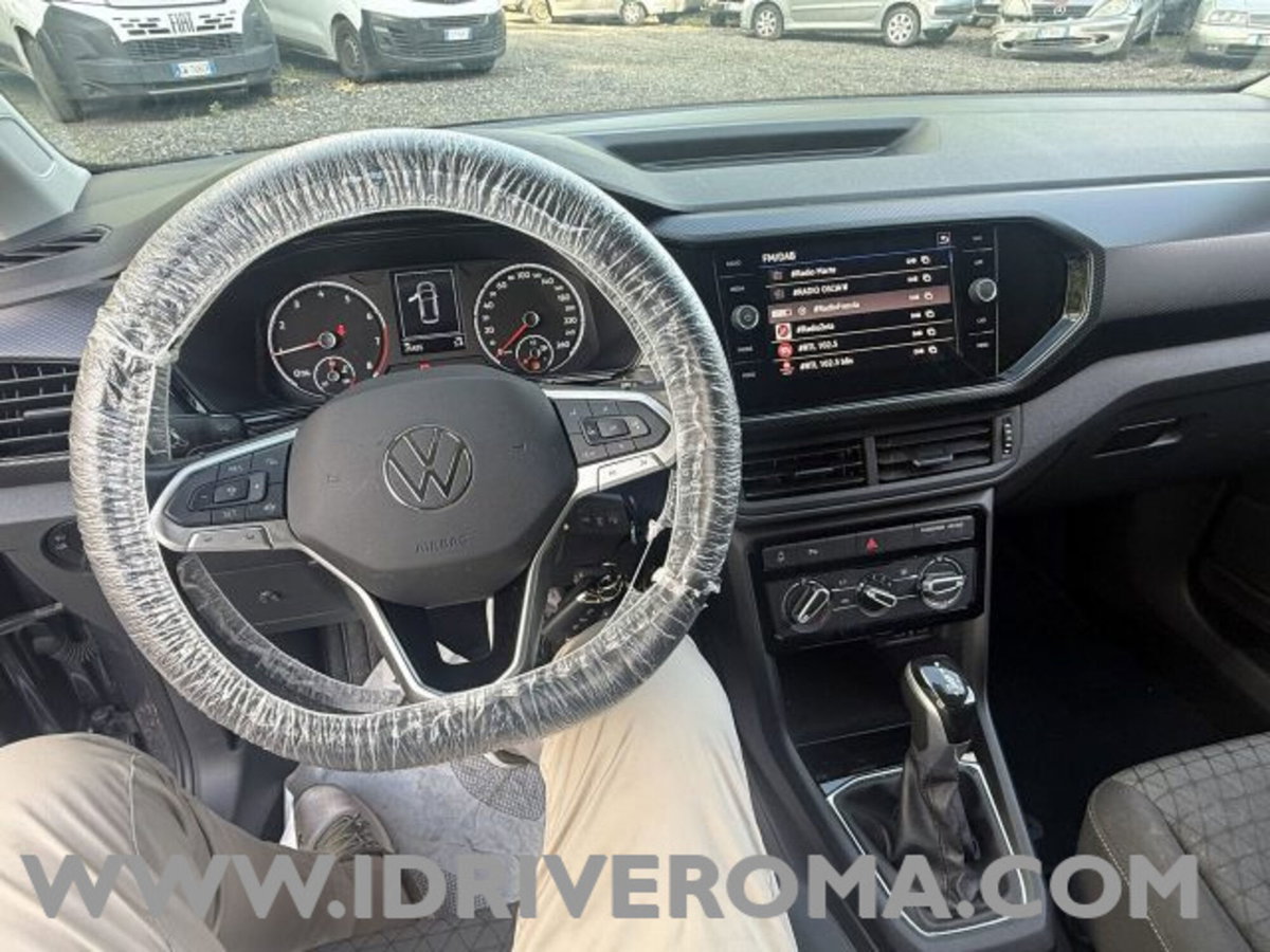Volkswagen T-Cross 1.0 TSI 110 CV DSG Style (9)