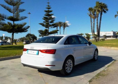 Audi A3 Sedan 1.6 TDI clean diesel Attraction (5)