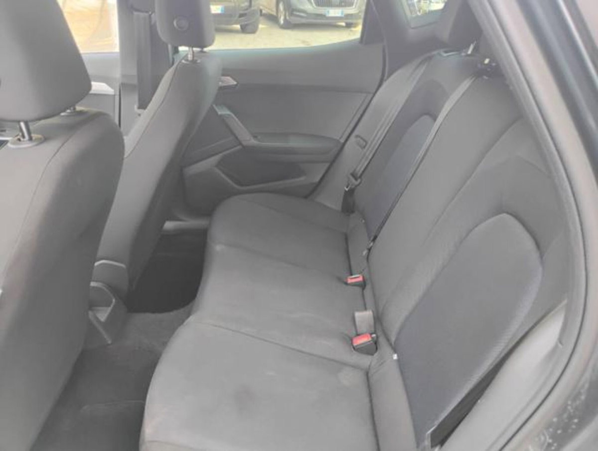 SEAT Arona 1.0 EcoTSI 110 CV DSG FR (11)