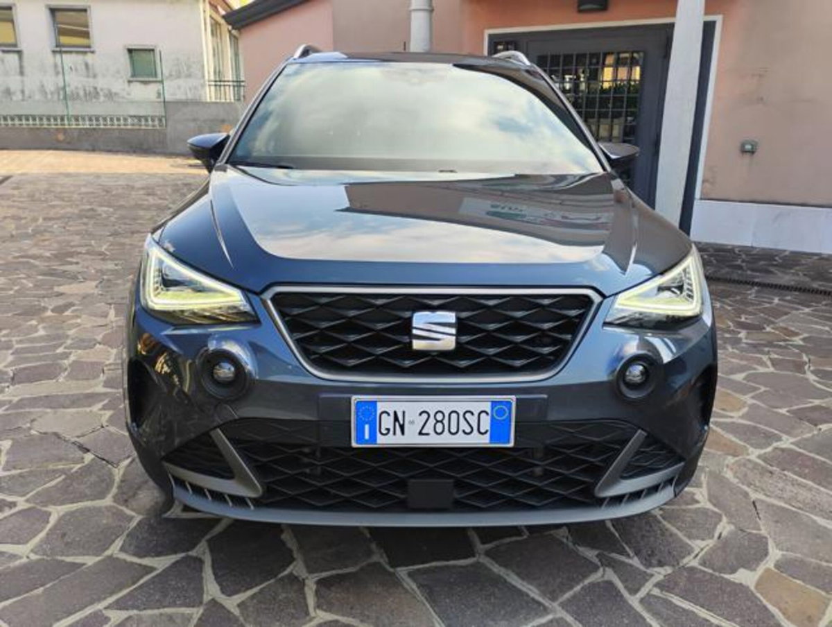 SEAT Arona 1.0 EcoTSI 110 CV DSG FR (8)