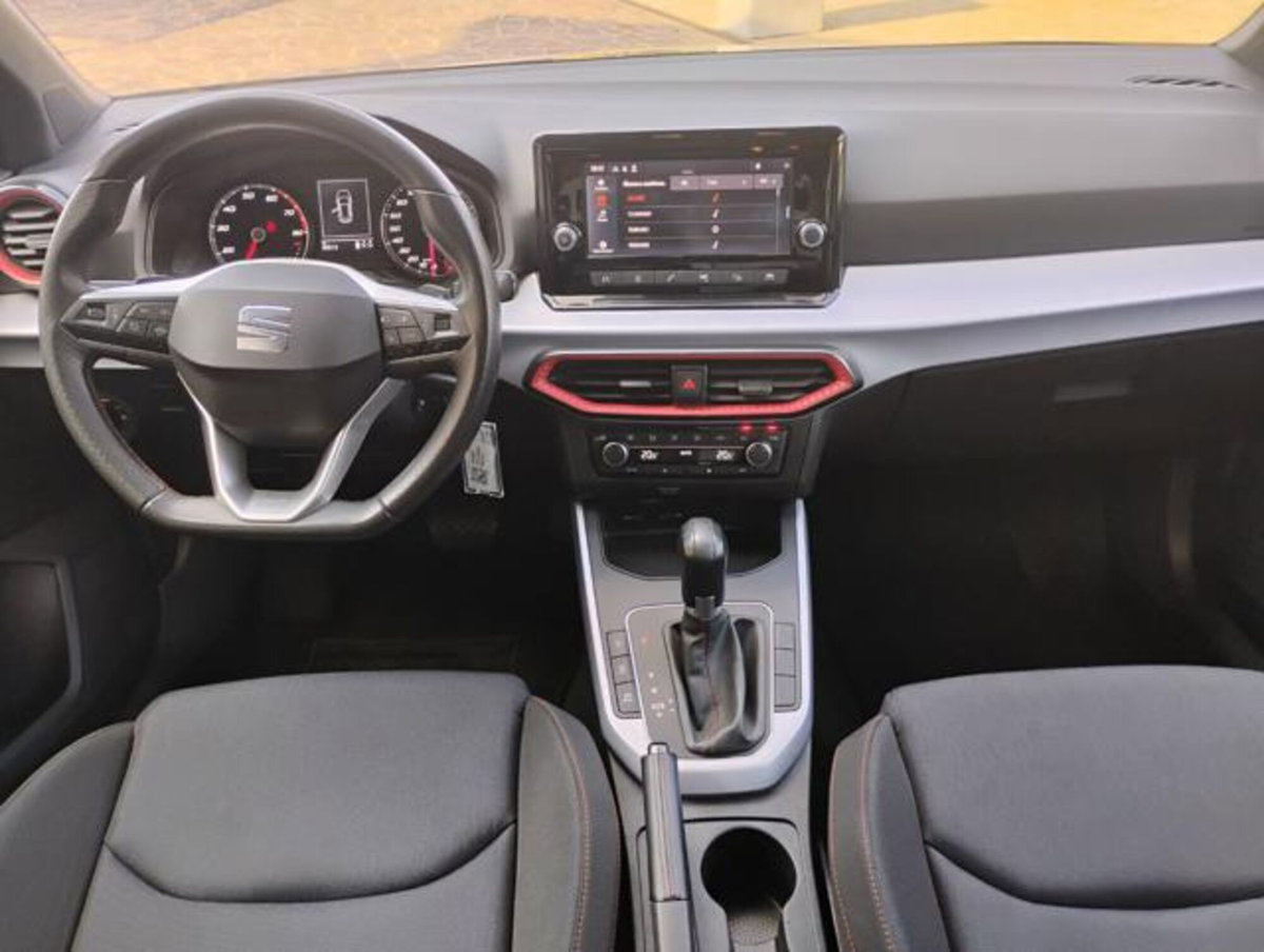 SEAT Arona 1.0 EcoTSI 110 CV DSG FR (9)