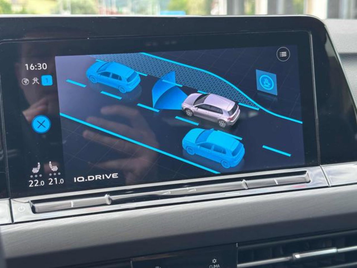Volkswagen Golf Variant 1.5 eTSI EVO ACT DSG Style (10)