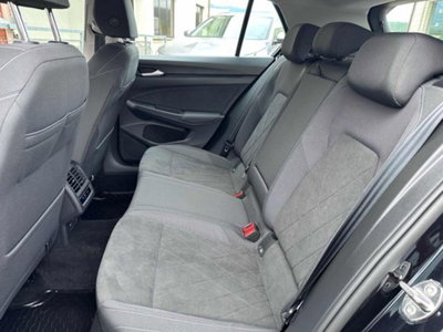 Volkswagen Golf Variant 1.5 eTSI EVO ACT DSG Style (11)