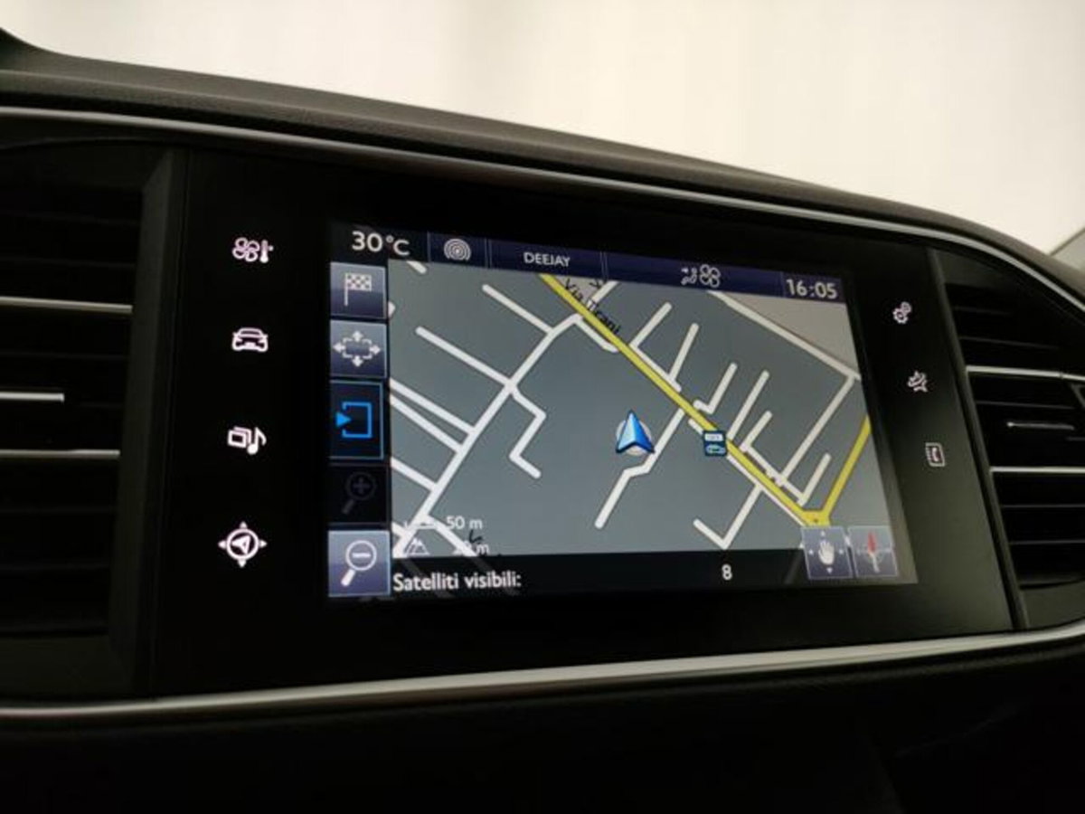 Peugeot 308 BlueHDi 120 S&S EAT6 Allure (14)