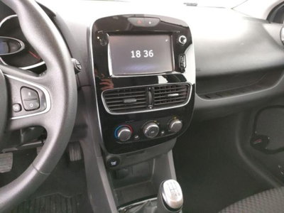 Renault Clio Sporter dCi 8V 75 CV Moschino Life (10)