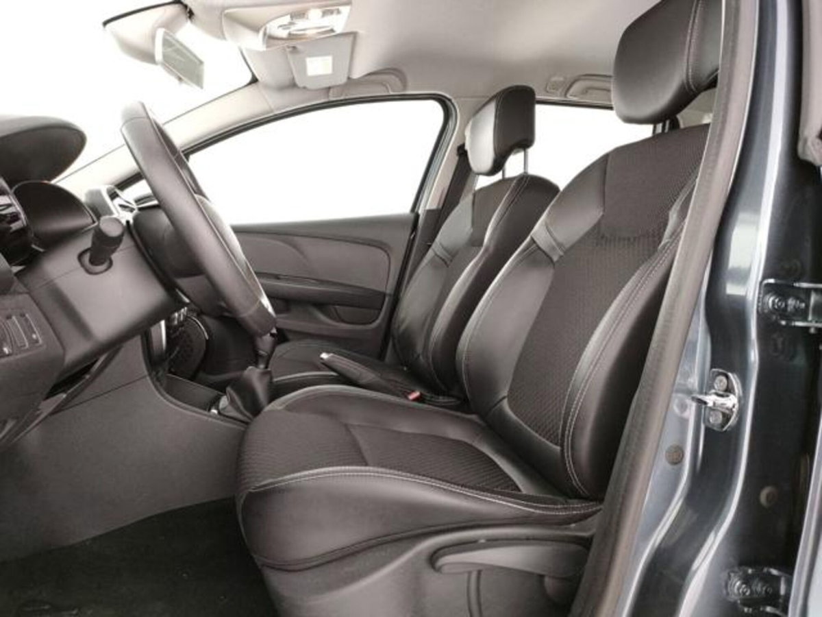 Renault Clio Sporter dCi 8V 75 CV Moschino Life (5)