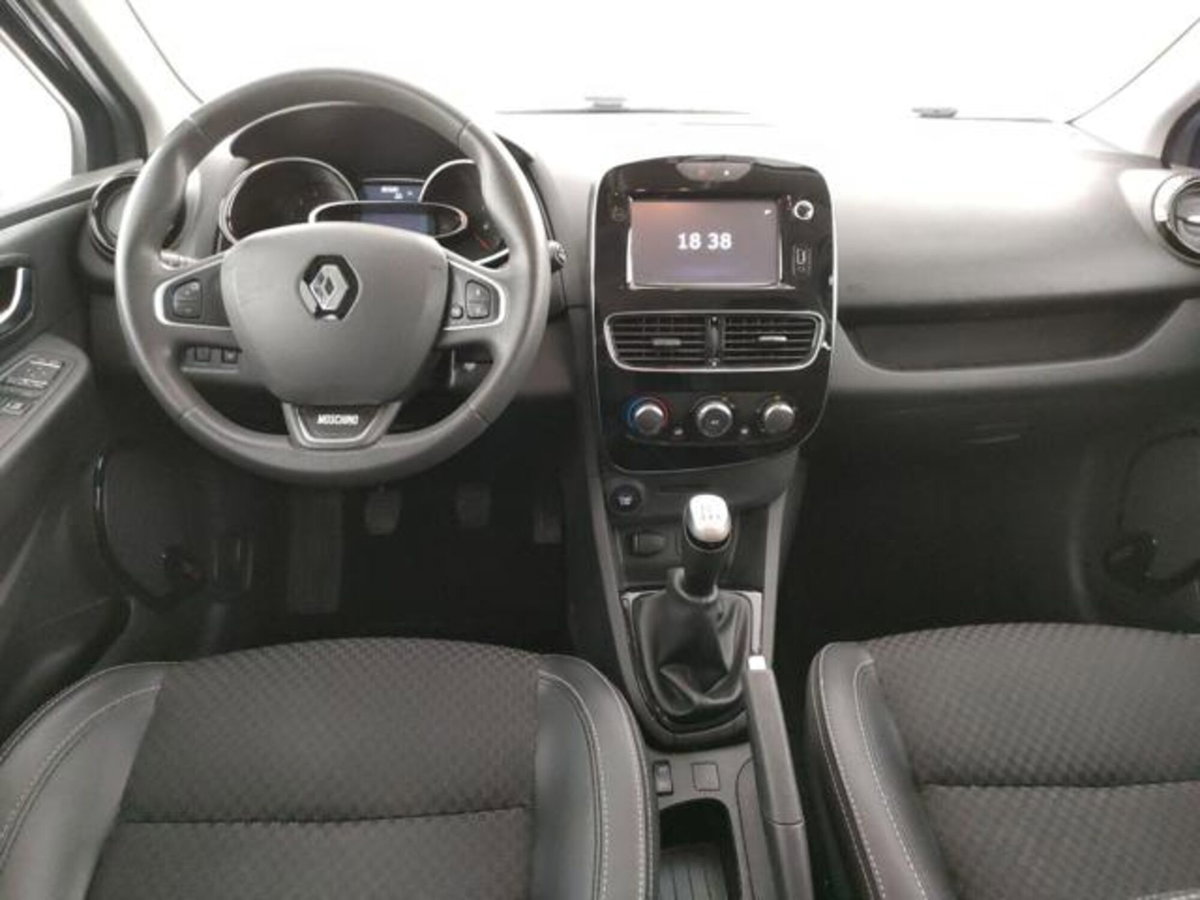 Renault Clio Sporter dCi 8V 75 CV Moschino Life (8)
