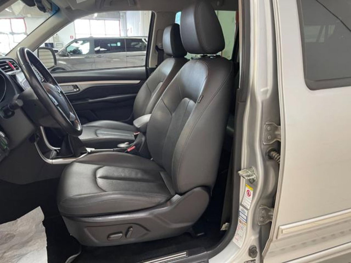 Great Wall Steed Pick-up Steed 6 2.4 Ecodual 4WD Premium (10)