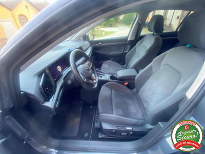 Volkswagen Golf 1.5 eTSI 150 CV EVO ACT DSG Style (7)