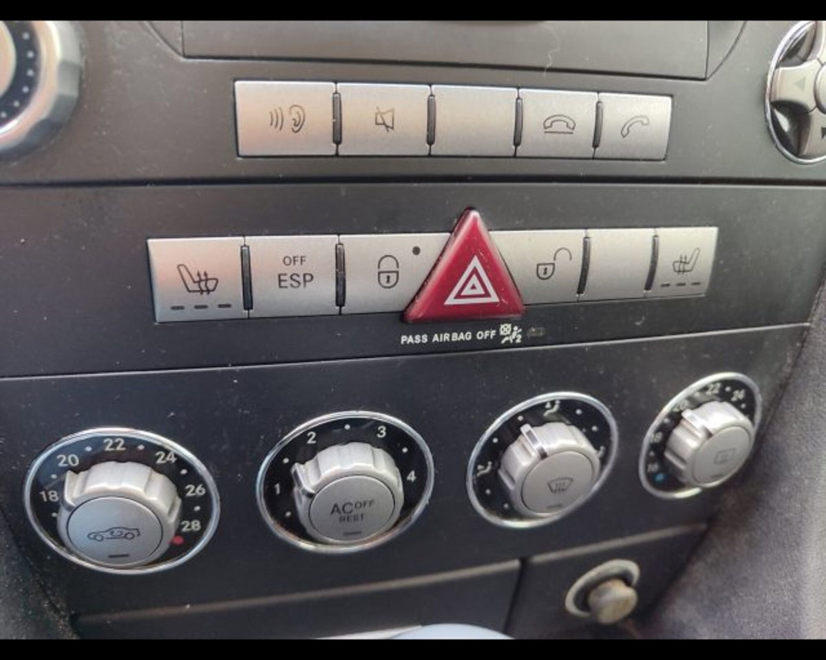 Mercedes-Benz SLK 200 Kompressor cat (19)
