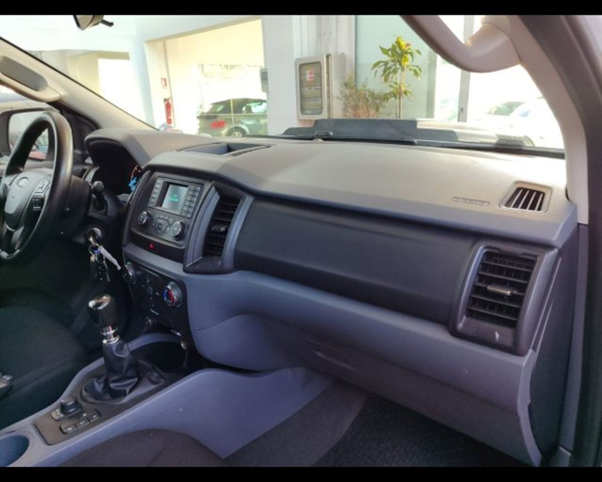 Ford Ranger Pick-up Ranger 2.2 TDCi Doppia Cabina XL 5pt. (4)
