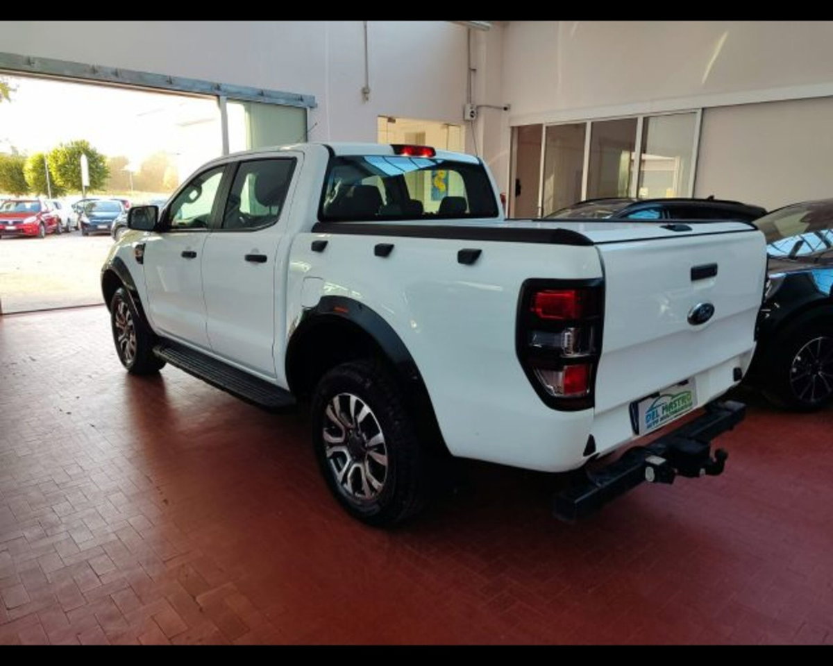 Ford Ranger Pick-up Ranger 2.2 TDCi Doppia Cabina XL 5pt. (7)