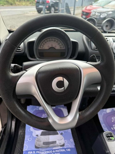 smart Fortwo 1000 52 kW MHD coupé pulse (7)