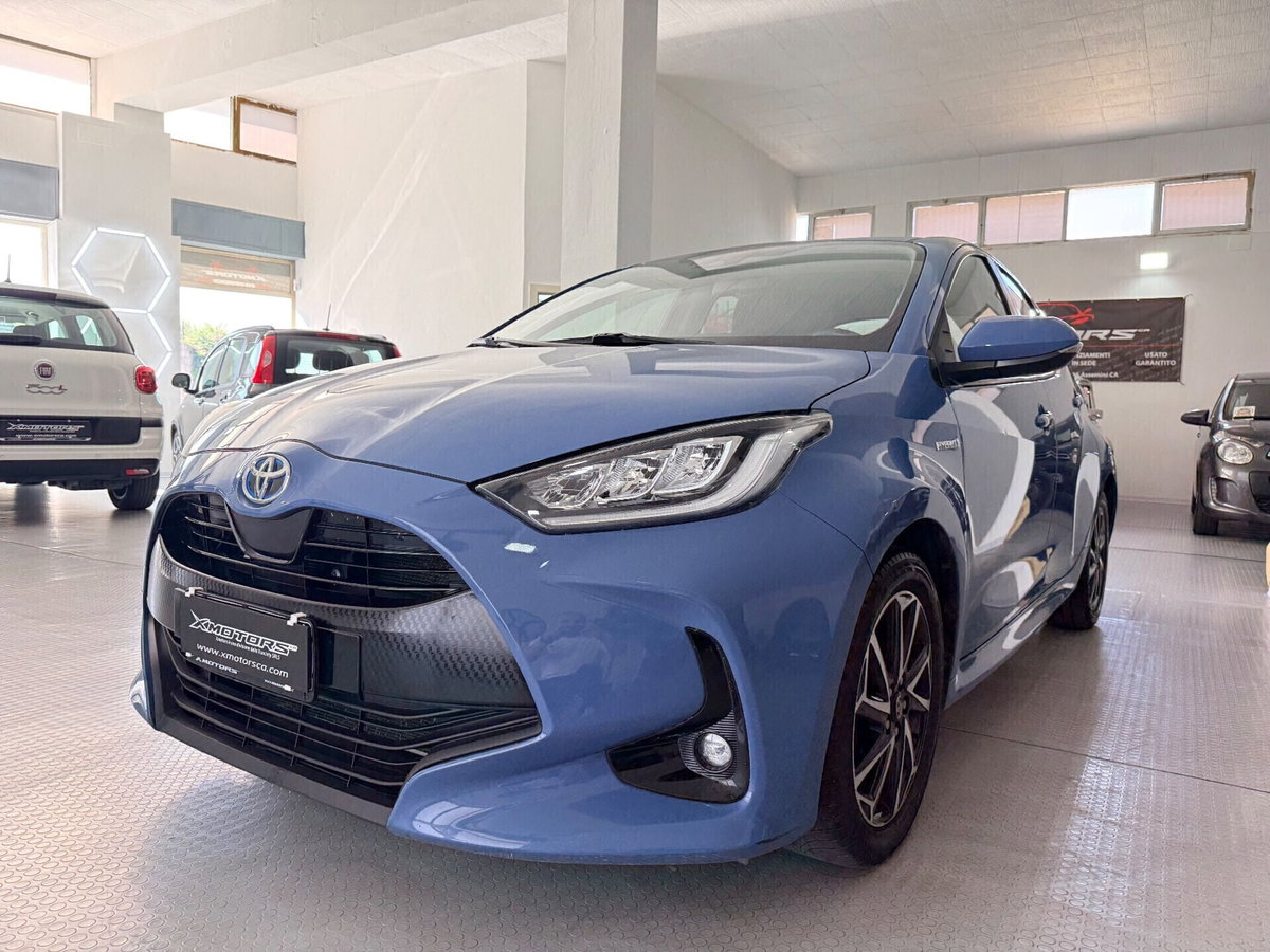 Toyota Yaris 1.5 Hybrid 5 porte Trend (4)