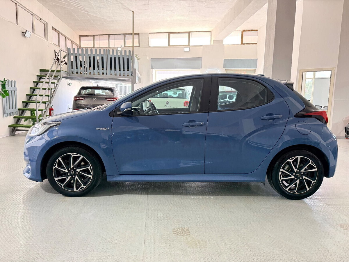 Toyota Yaris 1.5 Hybrid 5 porte Trend (6)