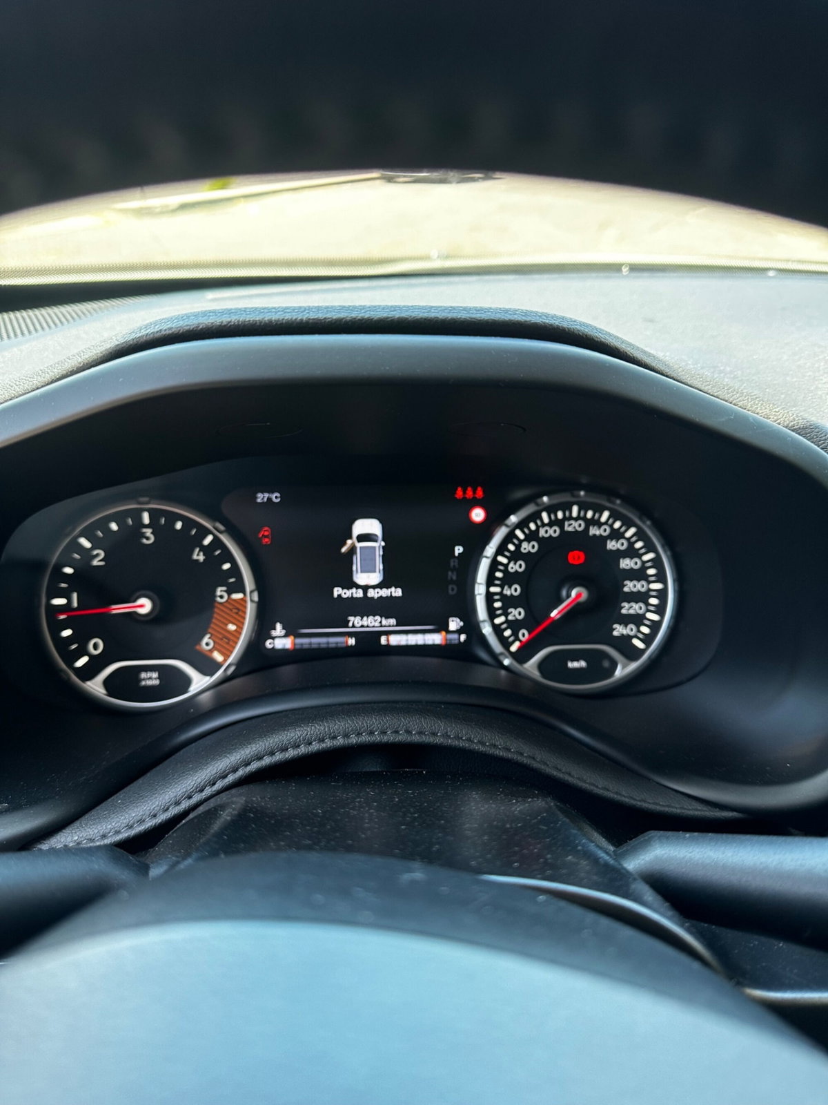 Jeep Renegade 1.6 Mjt 120 CV Limited (9)