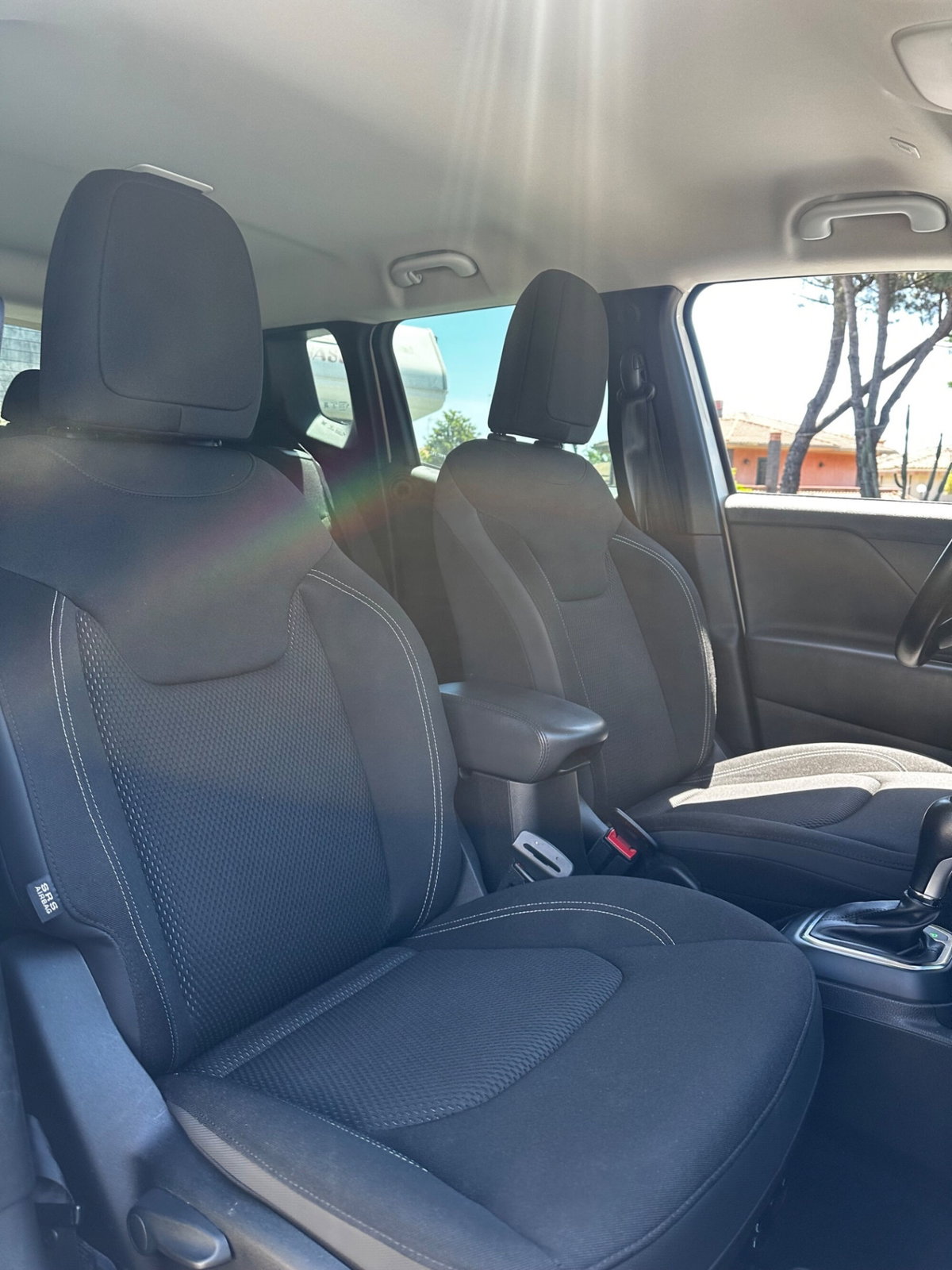 Jeep Renegade 1.6 Mjt 120 CV Limited (12)