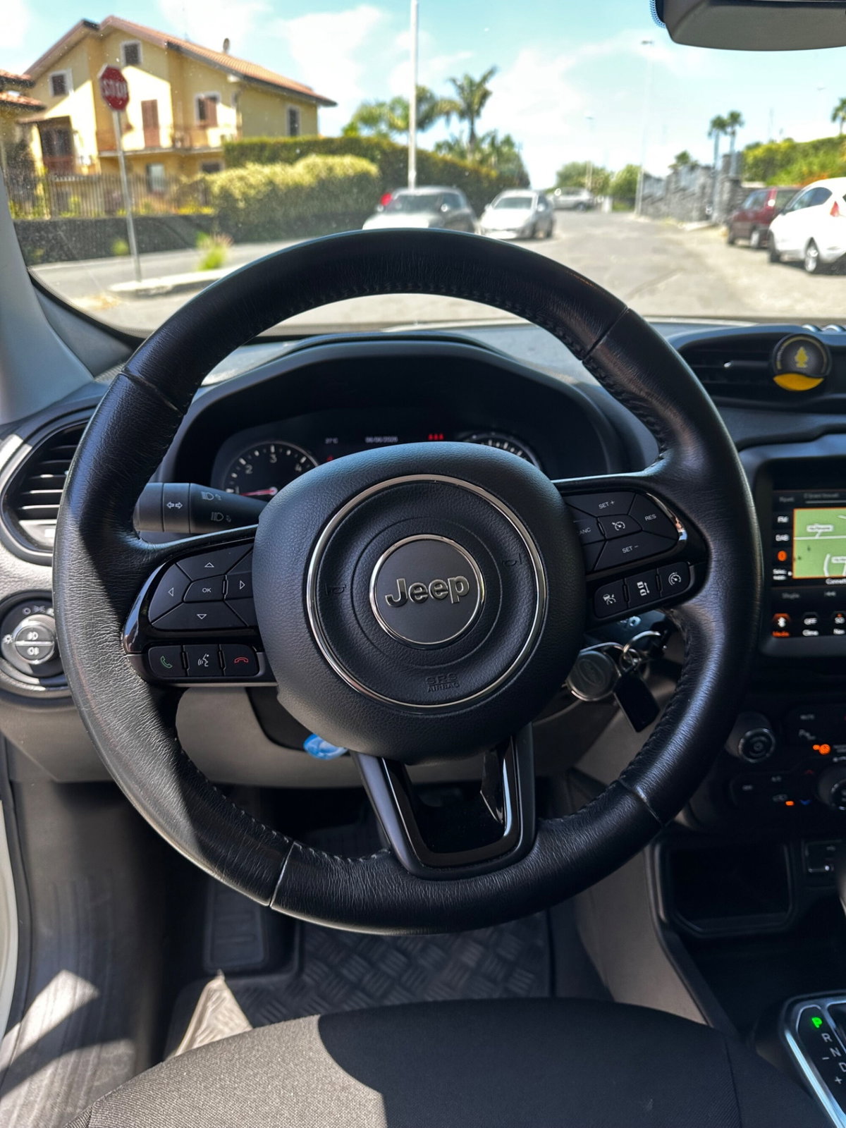 Jeep Renegade 1.6 Mjt 120 CV Limited (6)