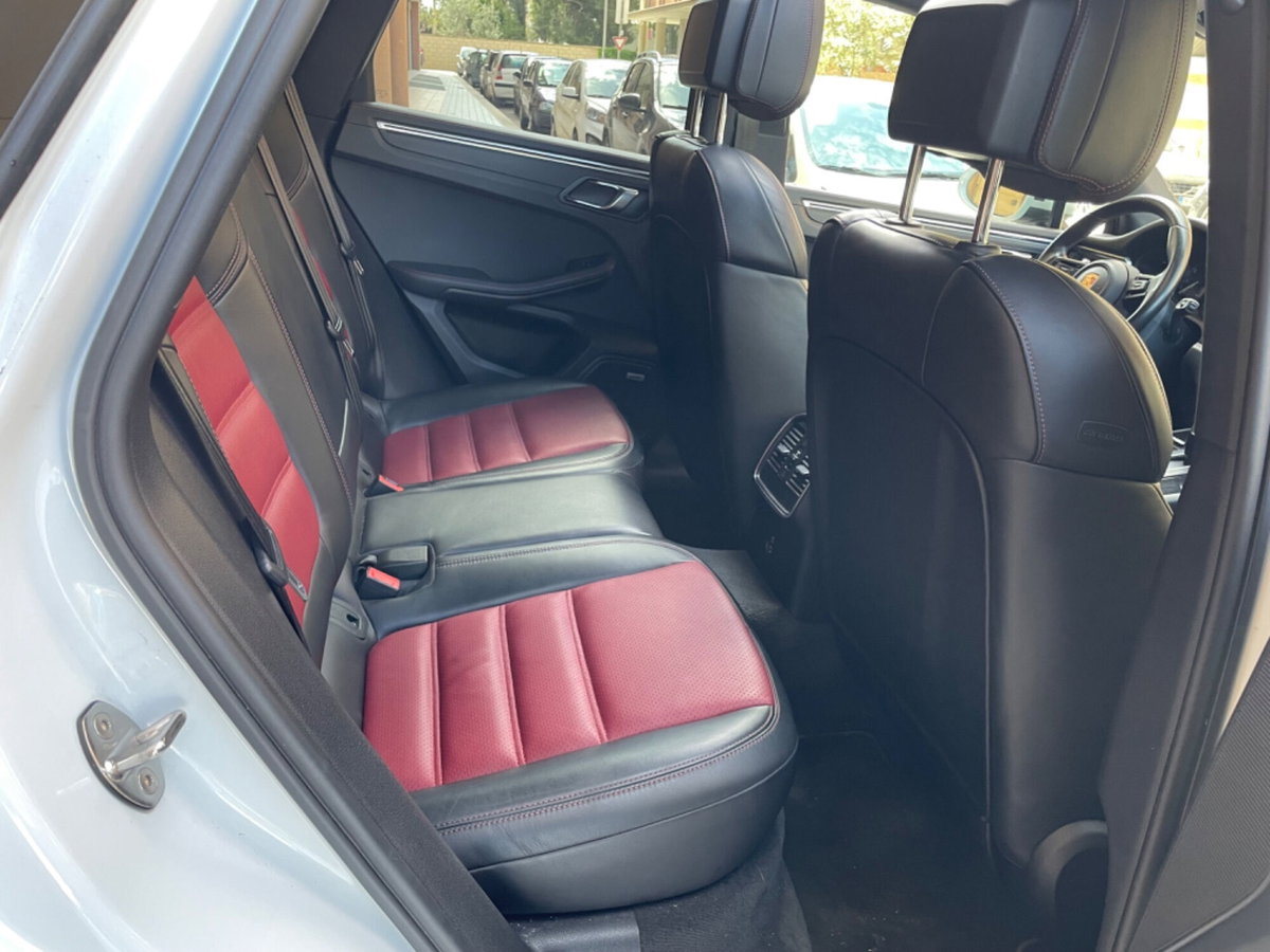 Porsche Macan 2.0 265cv pdk (16)