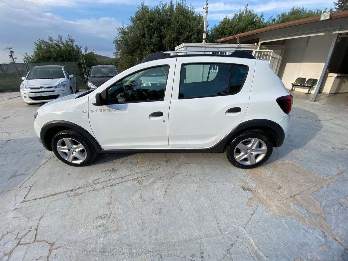 Dacia Sandero Stepway 1.5 dCi 8V 90CV Start&Stop aut. (9)