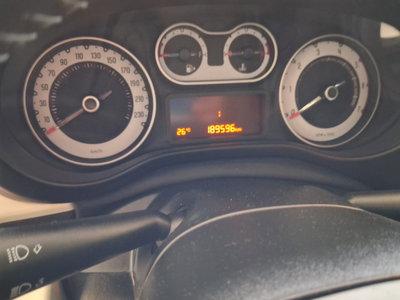 Fiat 500L 1.6 Multijet 105 CV Trekking (16)