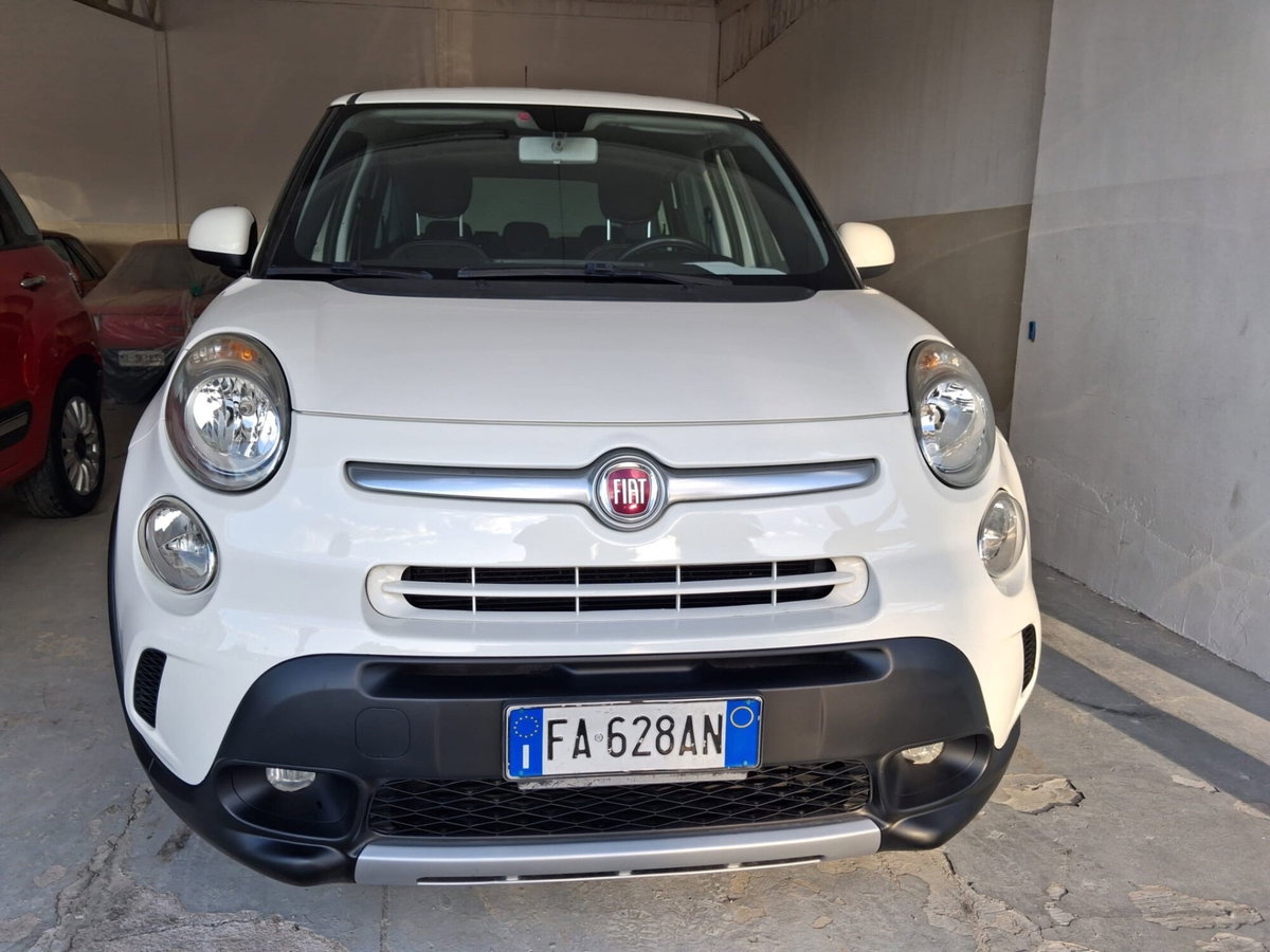 Fiat 500L 1.6 Multijet 105 CV Trekking (4)