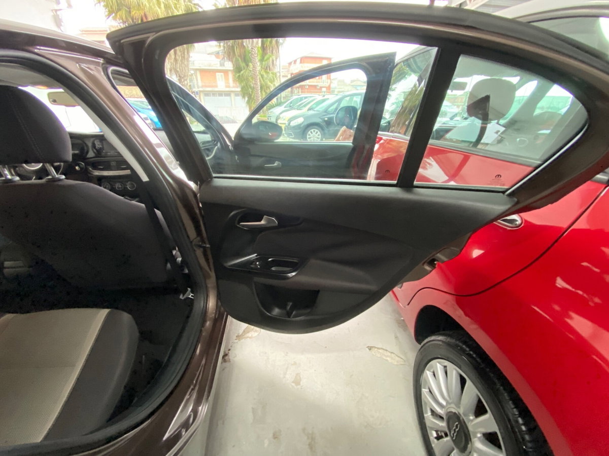 Fiat Tipo Tipo 1.6 Mjt 4 porte Opening Edition (11)