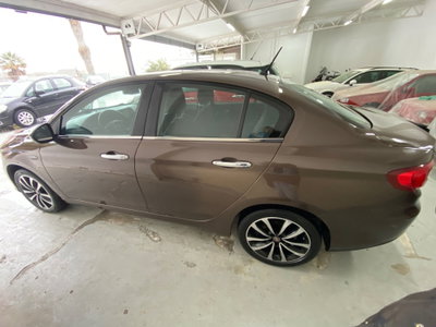 Fiat Tipo Tipo 1.6 Mjt 4 porte Opening Edition (4)