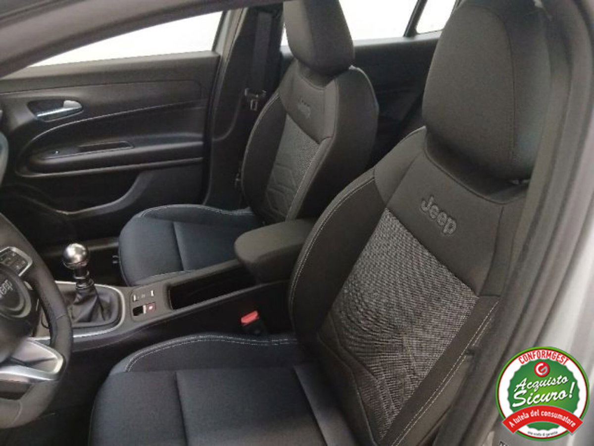 Jeep Avenger 1.2 turbo Altitude fwd 100cv (10)