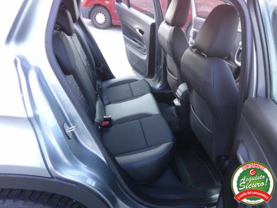 Jeep Avenger 1.2 turbo Altitude fwd 100cv (13)