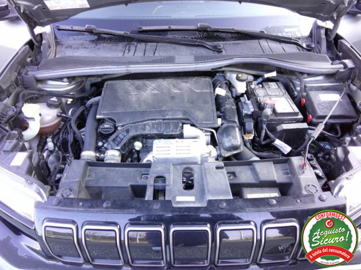 Jeep Avenger 1.2 turbo Altitude fwd 100cv (15)