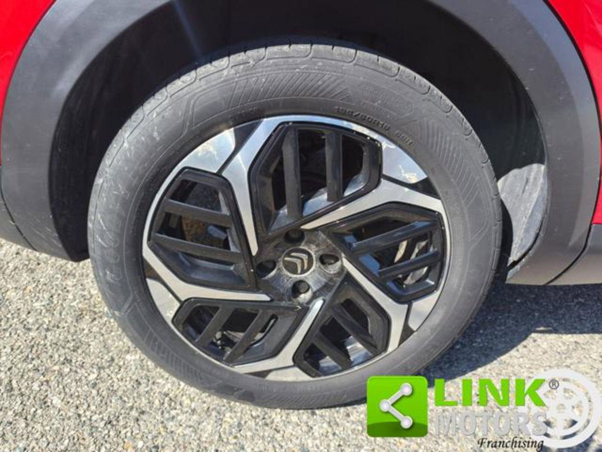 Citroen C4 BlueHDi 130 S&S EAT8 Shine (19)