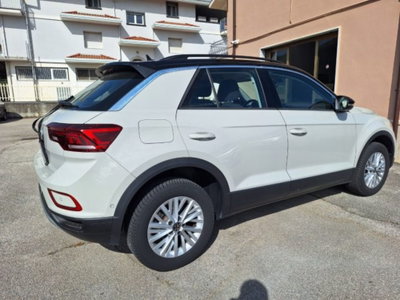Volkswagen T-Roc 1.0 TSI Life (2)