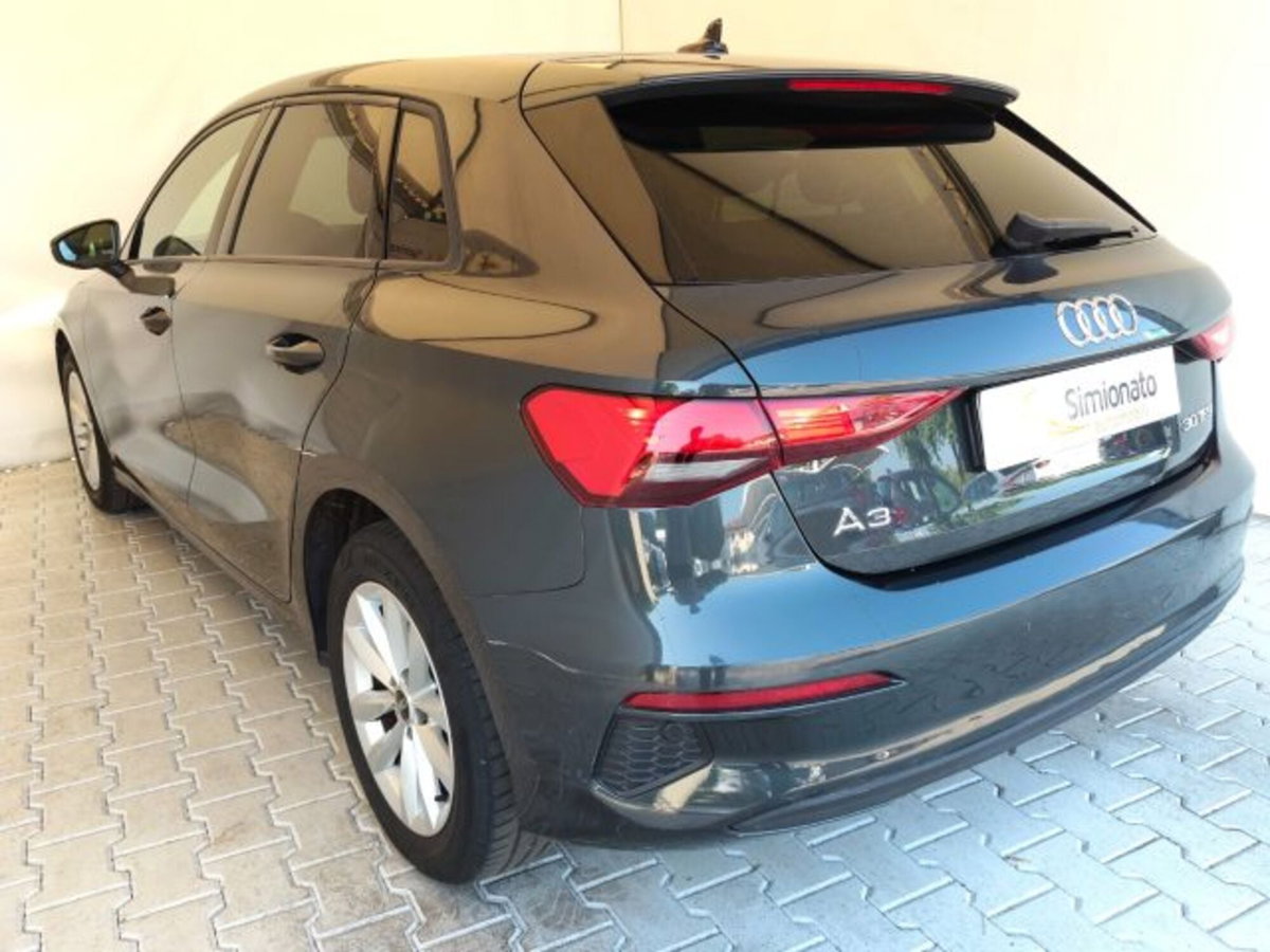 Audi A3 Sportback 30 TFSI S tronic Business (6)