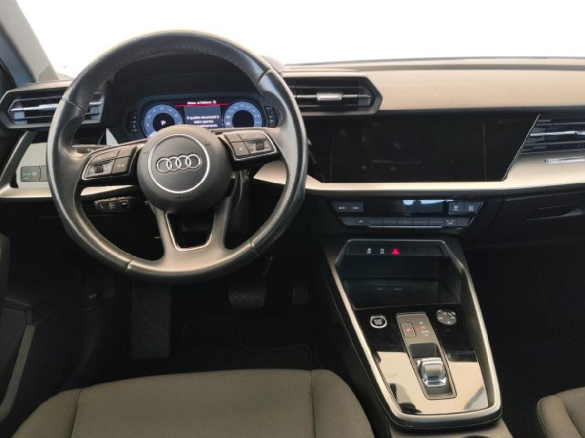 Audi A3 Sportback 30 TFSI S tronic Business (8)