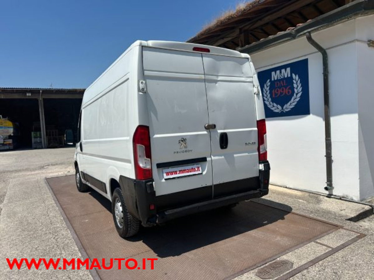 Peugeot Boxer Furgone 335 2.2 BlueHDi 140 S&S PC-TM Furgone (2)