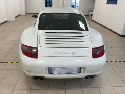 Porsche 911 Coupé Carrera 4S (3)