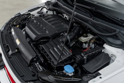 Volkswagen Polo 2.0 tsi GTI dsg (11)