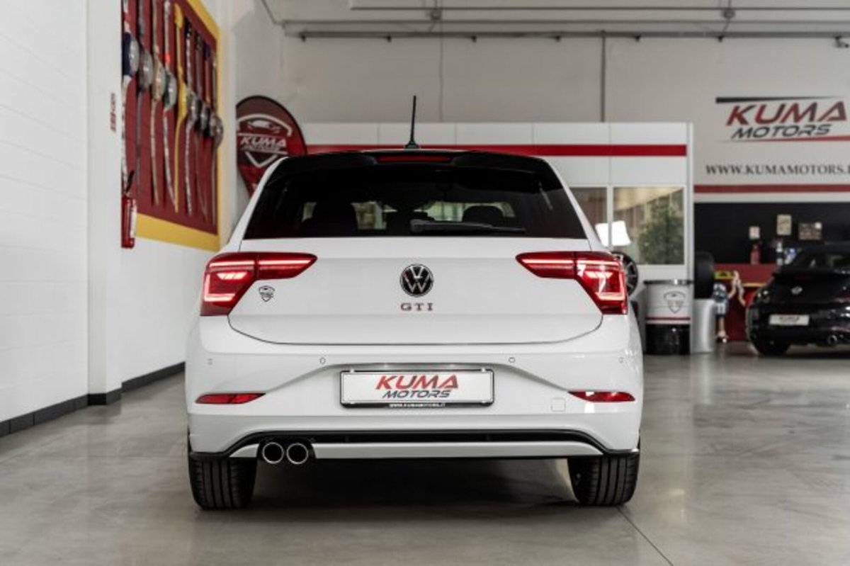 Volkswagen Polo 2.0 tsi GTI dsg (17)