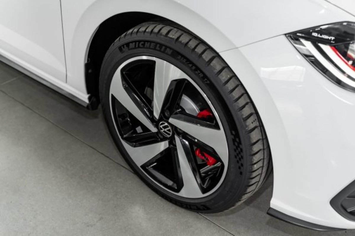 Volkswagen Polo 2.0 tsi GTI dsg (9)