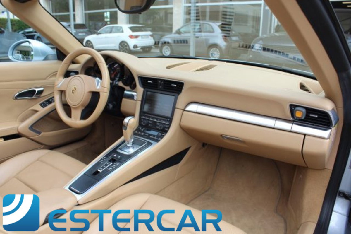 Porsche 911 Cabrio 3.4 Carrera (10)