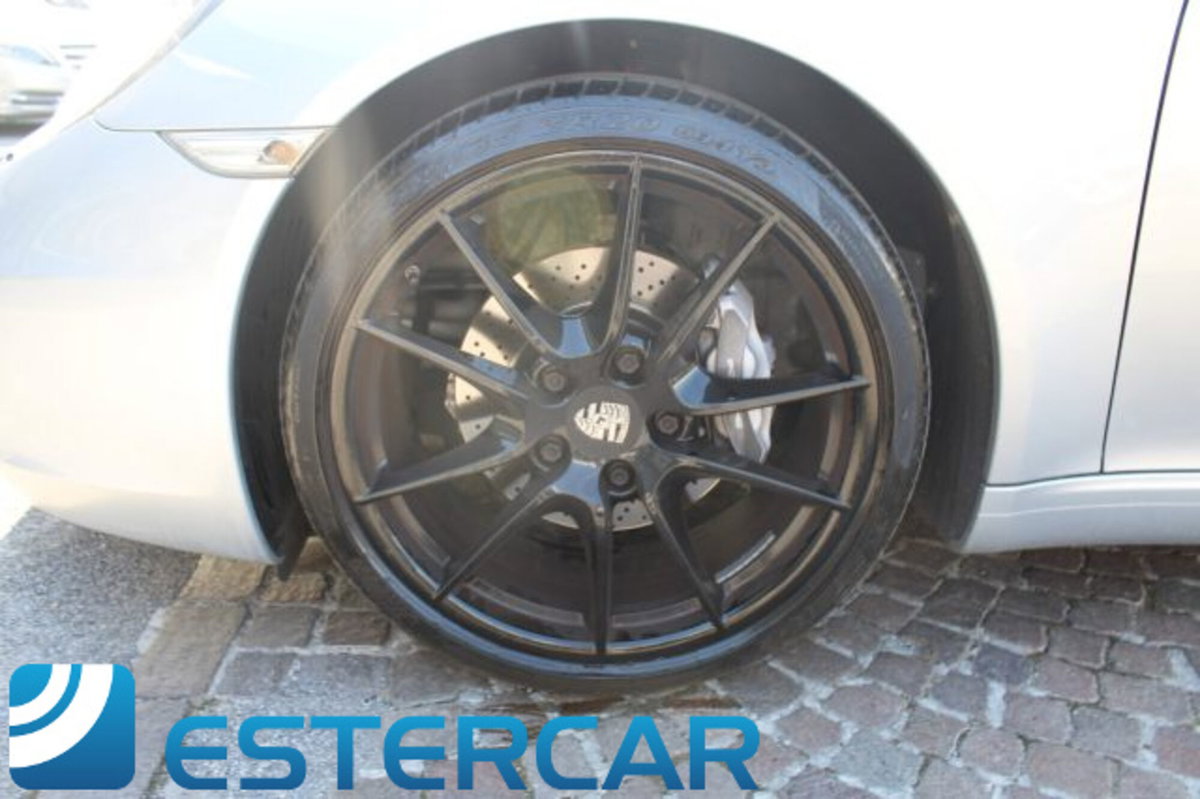 Porsche 911 Cabrio 3.4 Carrera (12)
