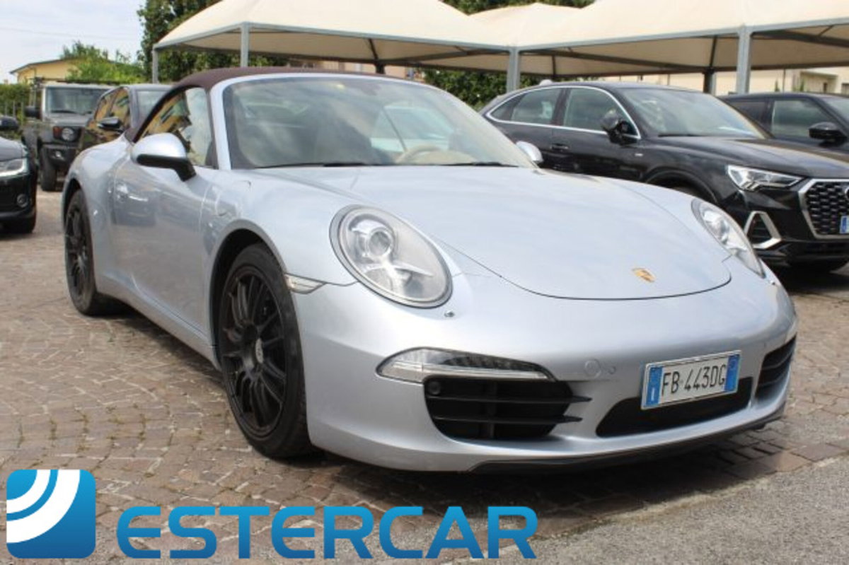 Porsche 911 Cabrio 3.4 Carrera (7)